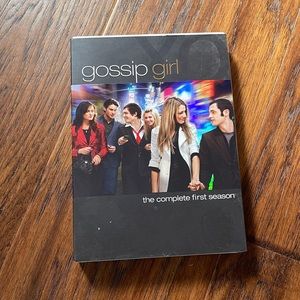 Gossip Girl Season 1 (DVD) the Complete first season pilot Series with pamphlet